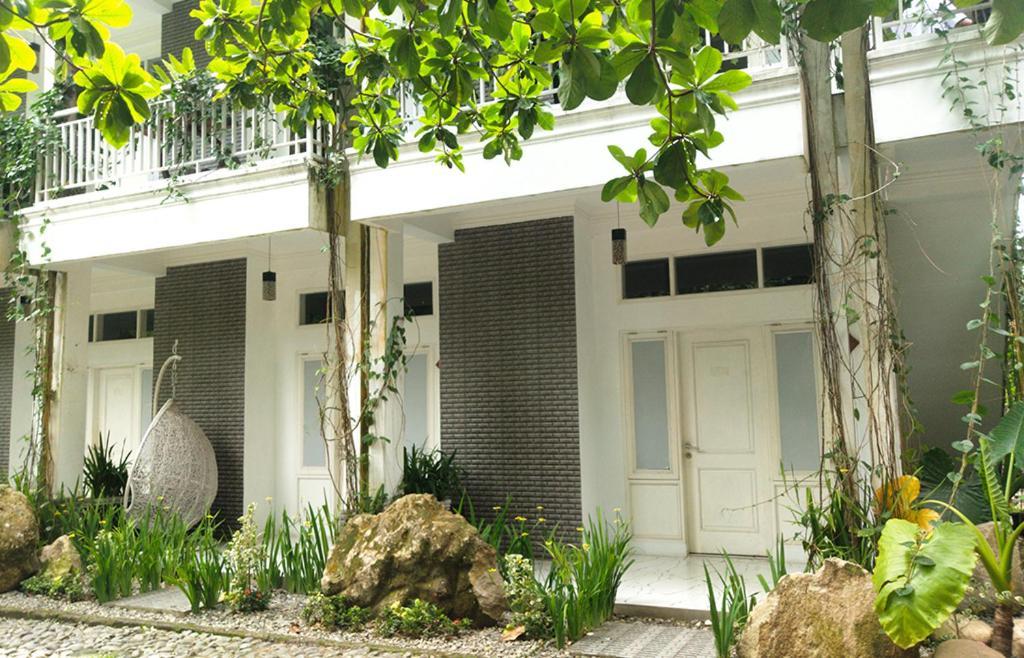 New The Heritage Resort & Restaurant Bukit Lawang Bandartelu Exterior photo